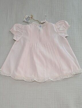 Feltman Brothers - NWT Vintage Pale Pink Hand Embroidered 2 Piece Baby Set